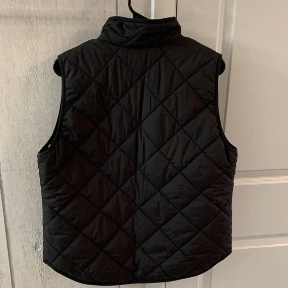 J.Crew Chic Signature Black Puffer Vest Fall Staple Sz L Gold Zipper EUC - Picture 8 of 11